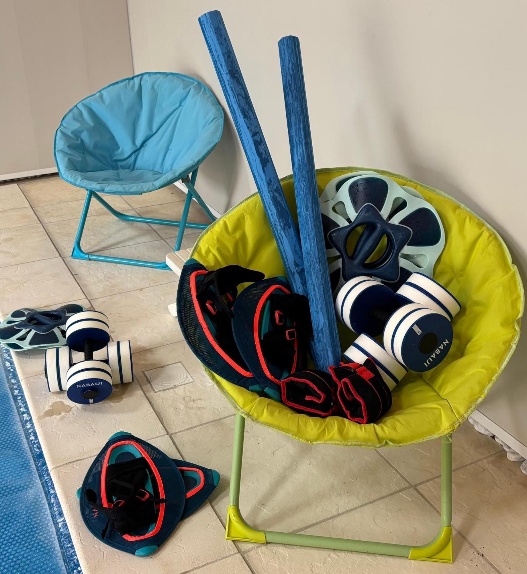 Villa Fontaine Avec Piscine Interieur Chauffee-Maison De Campagne Familiale -Ideal Vacances Ou Sejour Professionnel -3 Chambres-Bureau Separe -Lit Bebe - Parking Facile & Gratuit Exterior photo